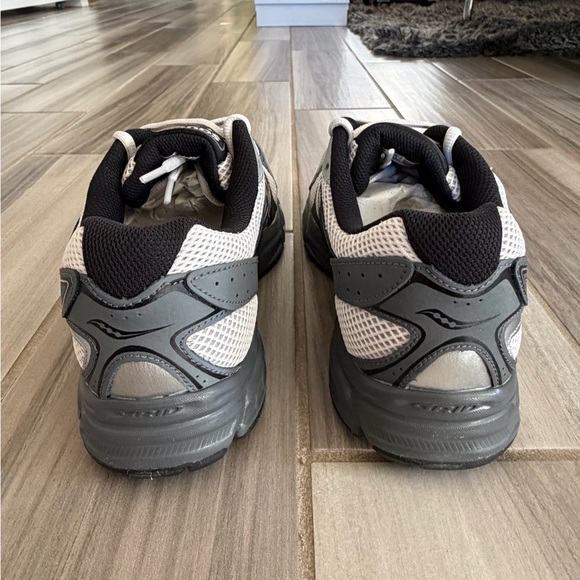 Men's Saucony Ride Millennium Running Shoes - Silver Gilded Red - Picture 7 of 8